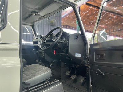 2007 LAND Rover DEFENDER thumbnail 19