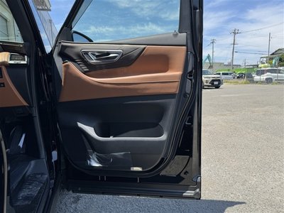صورة مصغرة 34 لـ 2023 Toyota VELLFIRE