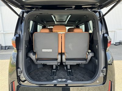 TOYOTA VELLFIRE - 4