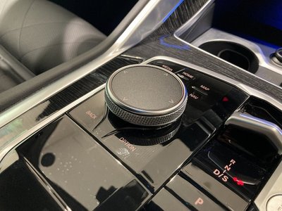 2024 BMW X6 — миниатюра 33