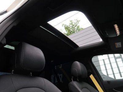 2020 Mercedes-BENZ GLC photo 4