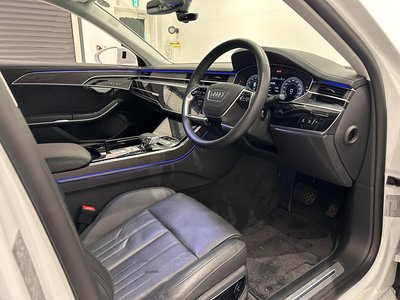 AUDI A8 - 2