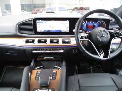 صورة مصغرة 17 لـ 2025 Mercedes-BENZ GLE