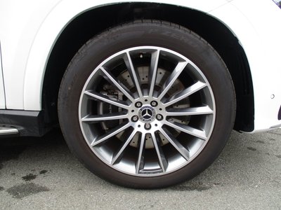 صورة 10 لـ 2025 Mercedes-BENZ GLE