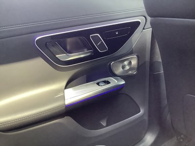 صورة مصغرة 34 لـ 2024 Mercedes-BENZ GLC AMG