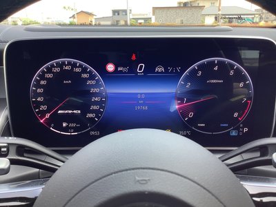صورة مصغرة 17 لـ 2024 Mercedes-BENZ GLC AMG