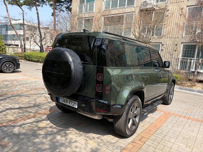 LAND ROVER DEFENDER - 3