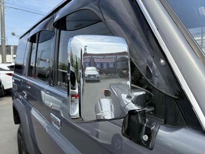 صورة مصغرة 18 لـ 1998 Toyota LAND CRUISER 70