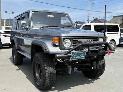 صورة 1 لـ 1998 Toyota LAND CRUISER 70