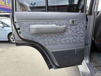 صورة مصغرة 66 لـ 1998 Toyota LAND CRUISER 70