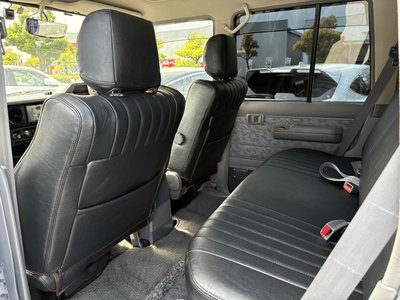 صورة مصغرة 34 لـ 1998 Toyota LAND CRUISER 70