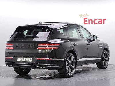 صورة 4 لـ 2023 Genesis GV80