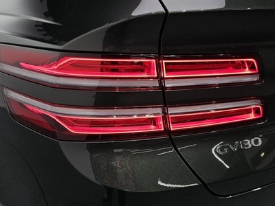 صورة 10 لـ 2023 Genesis GV80