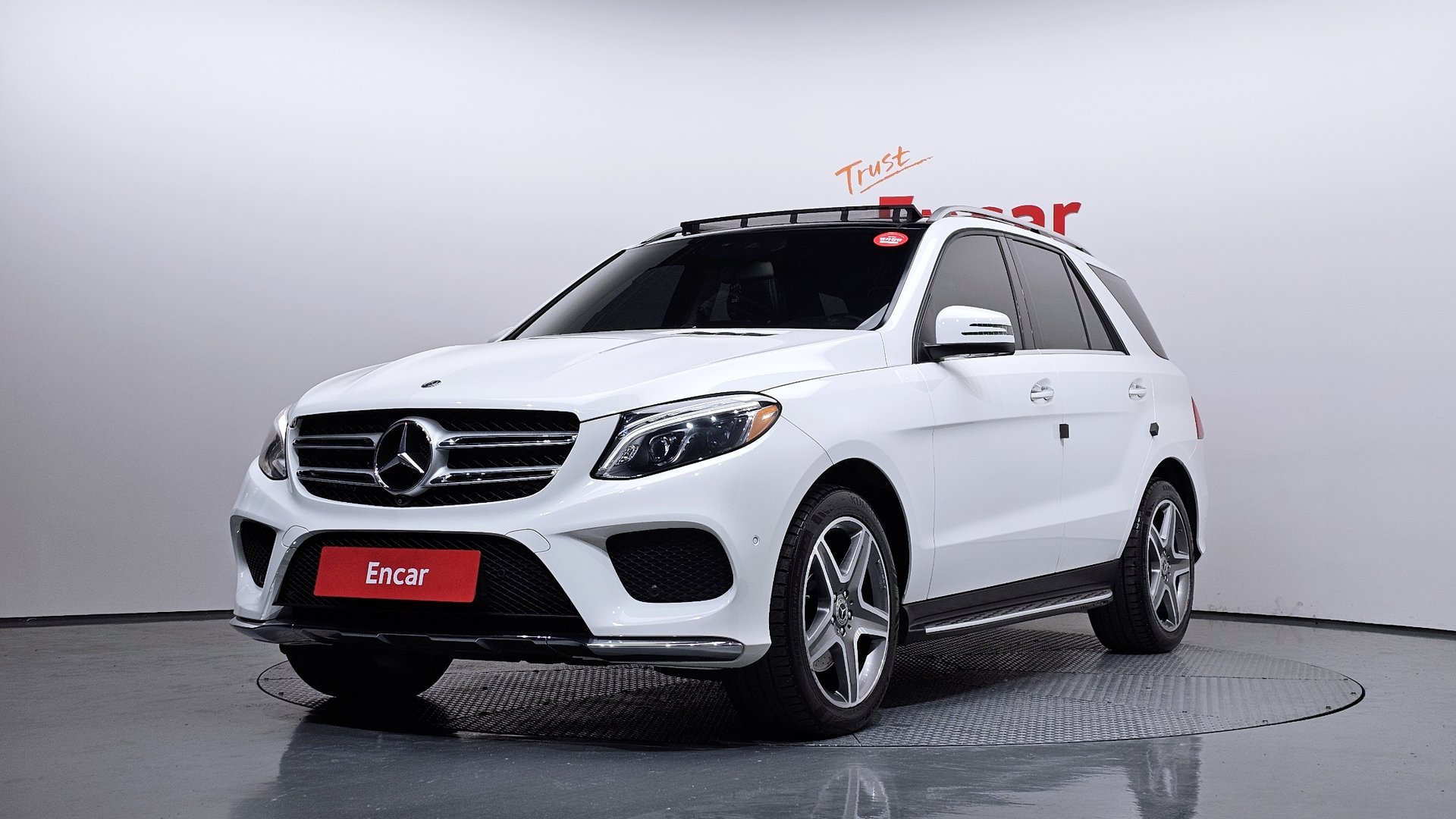 MERCEDES-BENZ GLE - View 1