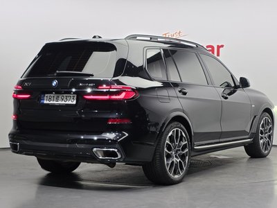 صورة 3 لـ 2023 BMW X7