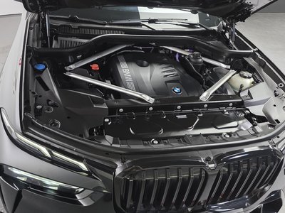 صورة 7 لـ 2023 BMW X7
