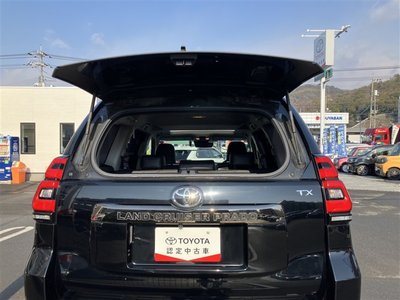 TOYOTA LAND CRUISER PRADO - 10