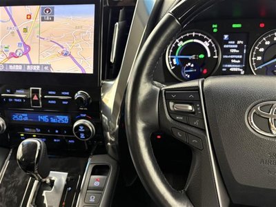 2021 Toyota ALPHARD photo 6