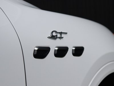 2023 Maserati GRECALE — миниатюра 15