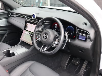 2023 Maserati GRECALE — миниатюра 23