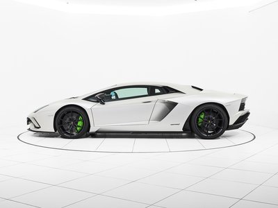 LAMBORGHINI AVENTADOR - 6