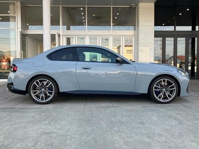 2022 BMW 2 SERIES COUPE photo 3