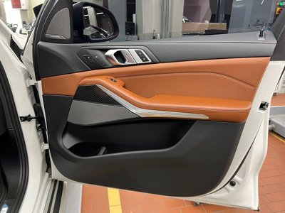 2025 BMW X7 缩略图 12