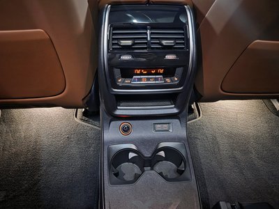 صورة مصغرة 18 لـ 2025 BMW X7