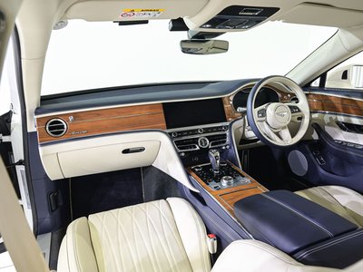 2023 Bentley FLYING SPUR — миниатюра 19
