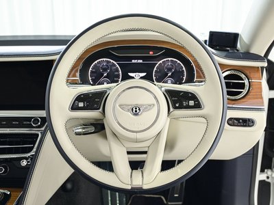 2023 Bentley FLYING SPUR — миниатюра 21