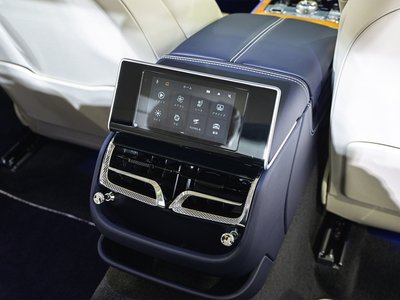 2023 Bentley FLYING SPUR — миниатюра 39