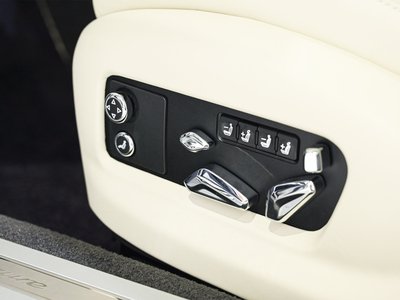 2023 Bentley FLYING SPUR — миниатюра 16