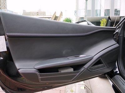 2013 FERRARI 458 ITALIA — миниатюра 11