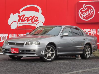 NISSAN SKYLINE - 1