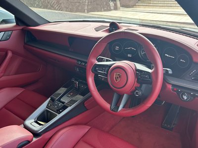 PORSCHE 911 CARRERA - 6