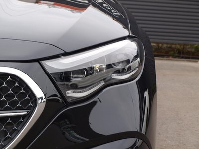 MERCEDES-BENZ E-CLASS - 4