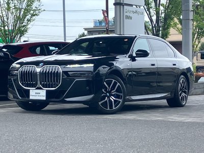 BMW 7 SERIES - 1