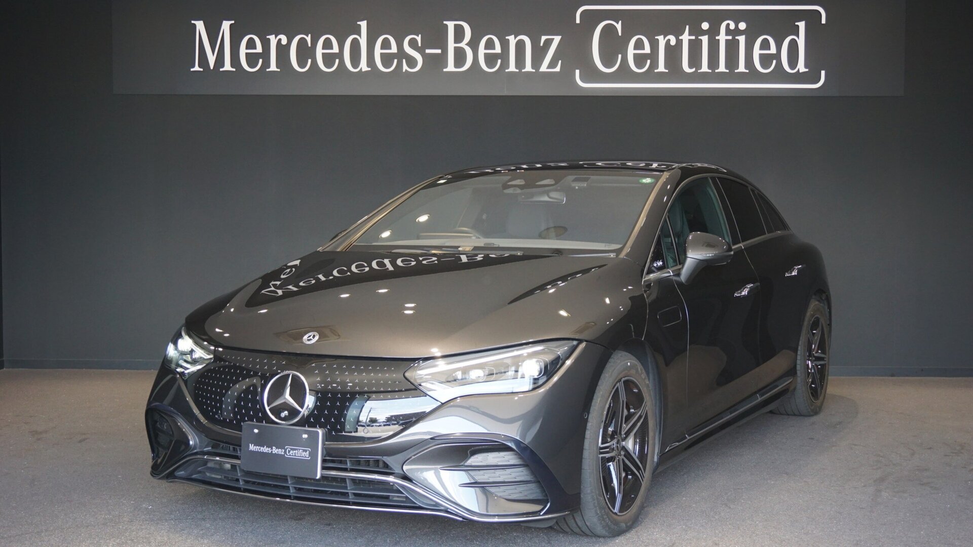 MERCEDES-BENZ EQE - View 1