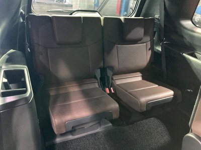 TOYOTA LAND CRUISER 250 - 10