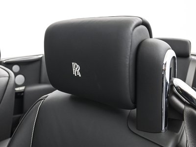 2015 ROLLS-ROYCE PHANTOM DROPHEAD COUPE — миниатюра 19