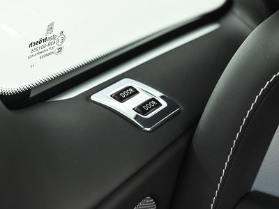 2015 ROLLS-ROYCE PHANTOM DROPHEAD COUPE — миниатюра 40