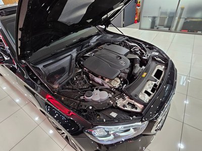 MERCEDES-BENZ E-CLASS - 7