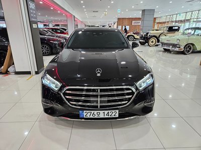 MERCEDES-BENZ E-CLASS - 2