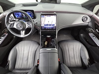 MERCEDES-BENZ EQE - 5