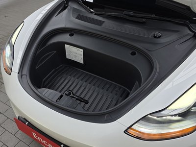 صورة 7 لـ 2022 Tesla MODEL 3