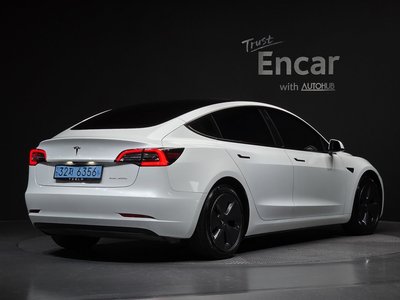 صورة 3 لـ 2022 Tesla MODEL 3