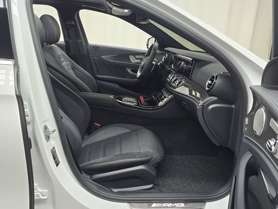 MERCEDES-BENZ E-CLASS - 10