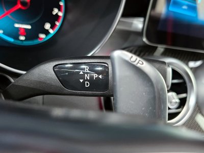 MERCEDES-BENZ GLC - 9