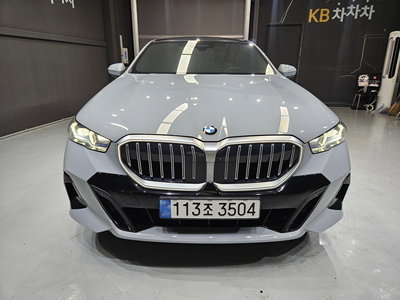 صورة 2 لـ 2025 BMW 5 SERIES