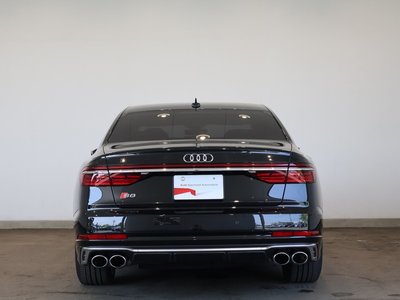 صورة 4 لـ 2024 AUDI S8